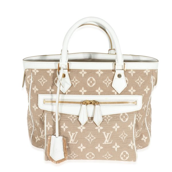 132149 fv Louis Vuitton Blanc Monogram Jacquard Sabbia Cabas MM