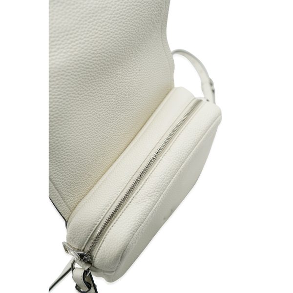 132391 ad1 8e78a28a d58b 41b7 89f3 fb5ca20c875e Prada White Vitello Daino Logo Crossbody Flap Bag