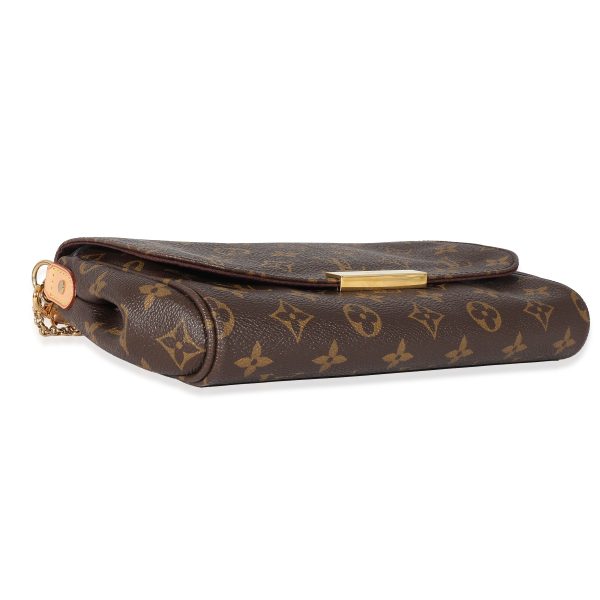 132459 clasp Louis Vuitton Monogram Canvas Favorite MM