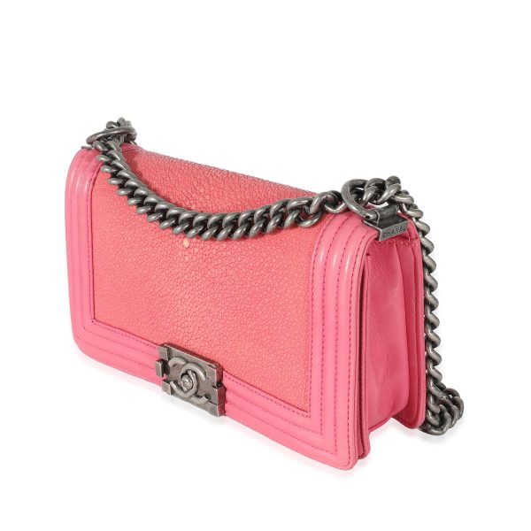 132577 sv c44f8ccf fd3b 4c3d 88e3 122dac37ed49 Chanel Pink Lambskin Galuchat Stingray Medium Boy Bag