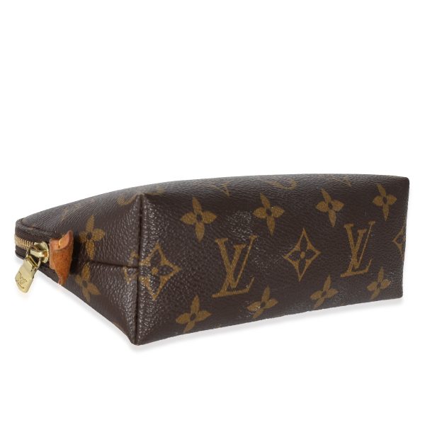 132655 clasp Louis Vuitton Monogram Canvas Cosmetic Pouch