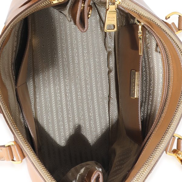 132711 av Prada Beige Saffiano Leather Medium Galleria