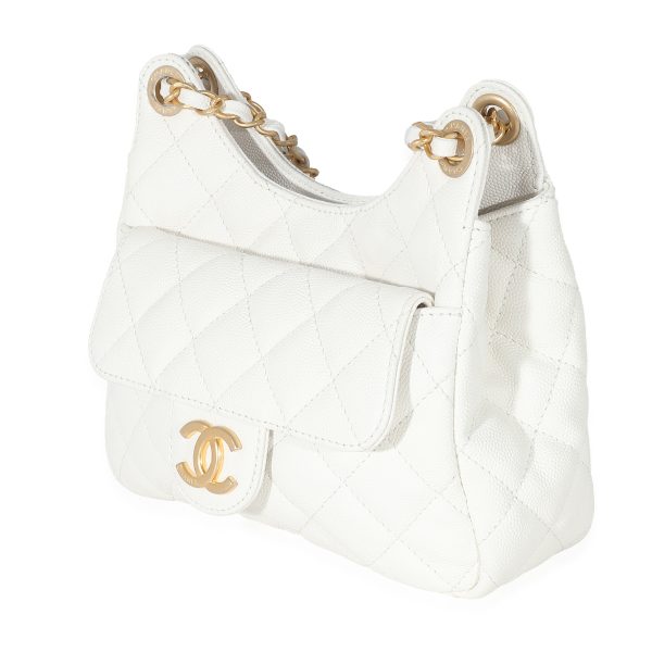 132740 sv Chanel White Quilted Caviar Small Wavy CC Hobo