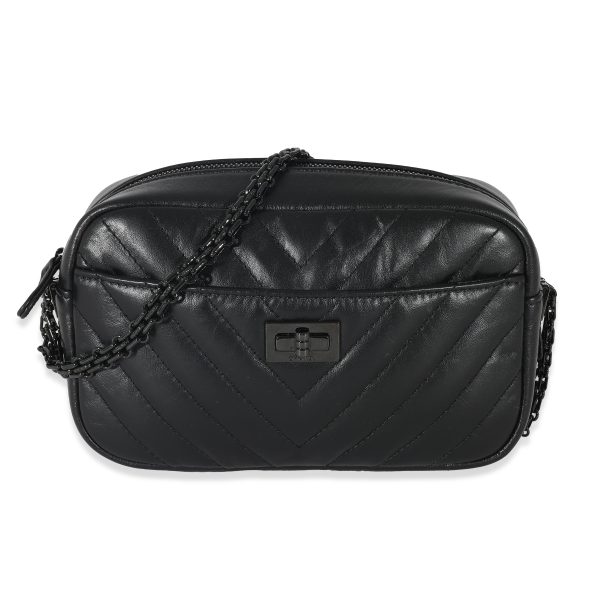 132867 fv e534a54a 3217 4e70 b121 ebf659f8fe75 Chanel So Black Chevron Quilted Leather Reissue Mini Camera Bag