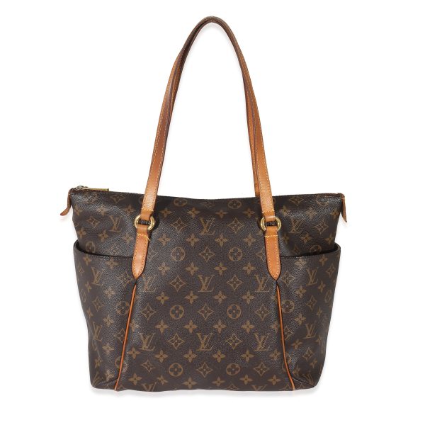 132905 fv Louis Vuitton Monogram Canvas Totally MM