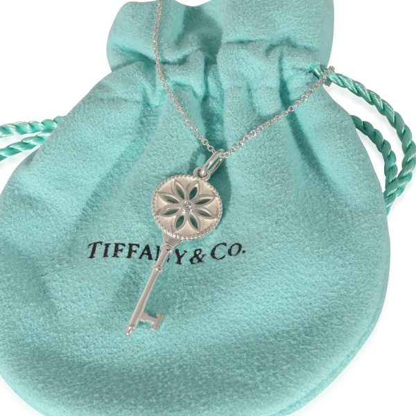 133242 ad1 Tiffany Co Daisy Key Diamond Pendant in Sterling Silver 001 CTW