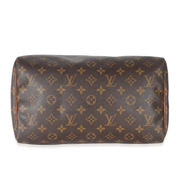 133246 stamp b64af426 1256 40b1 bae9 fc6428c8c843 Louis Vuitton Monogram Canvas Speedy 30