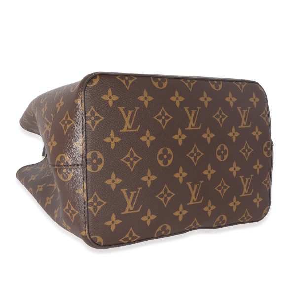 133256 clasp 3759accf 5a78 416f 93f2 913e52d3252a Louis Vuitton Monogram Canvas Black Leather NéoNoé MM