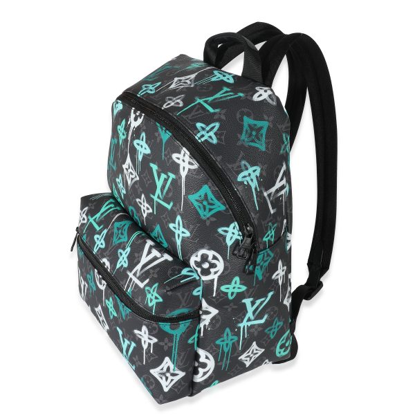 133536 sv Louis Vuitton Graffiti Monogram Eclipse Canvas Discovery Backpack