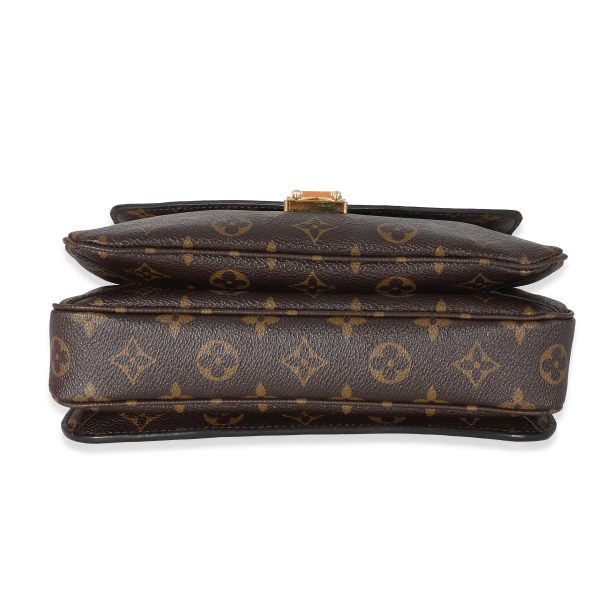 134016 stamp Louis Vuitton Monogram Canvas Pochette Metis