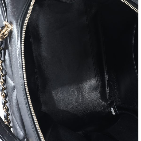 134137 ad2 ab42baf8 b4de 4f73 bff7 7d8e7e8bb38f Chanel Black Quilted Lambskin CC Chain Zip Bowling Bag