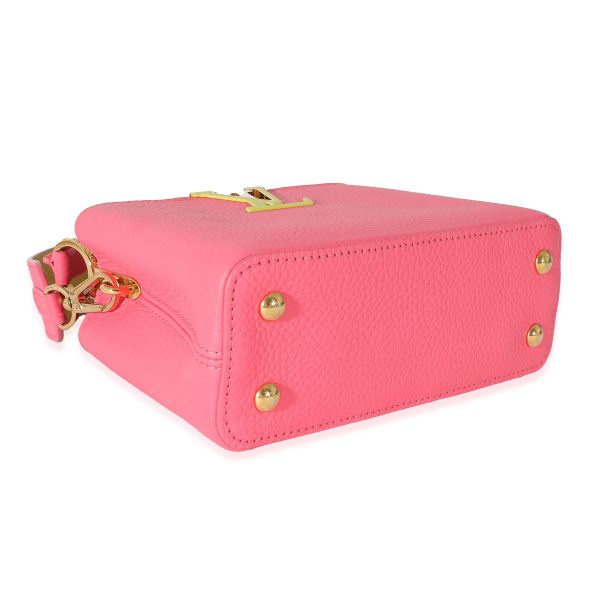 134207 clasp Louis Vuitton Dragonfruit Cedrat Taurillon Mini Capucines