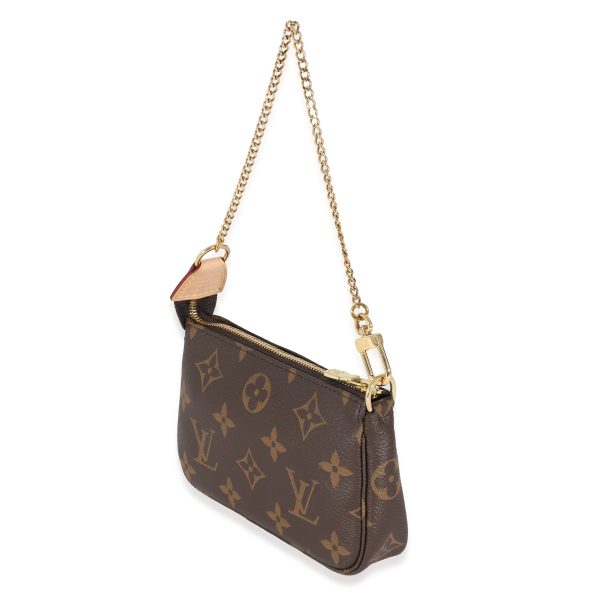 134419 sv 9f79936e 2fdc 48f0 b9b9 f4b95a9758dc Louis Vuitton Mongram Canvas Mini Pochette Accessoires