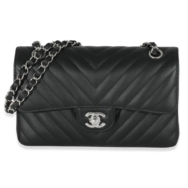 134466 fv c7a6ec5b 3941 4552 900e a7971fdb6986 Chanel 22C Black Chevron Calfskin Small Classic Double Flap Bag