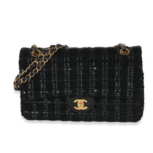 134469 fv a85a5b42 5cd5 4dfb baf6 5c96edbfcda7 Chanel Boy Calf Shoulder Bag Black