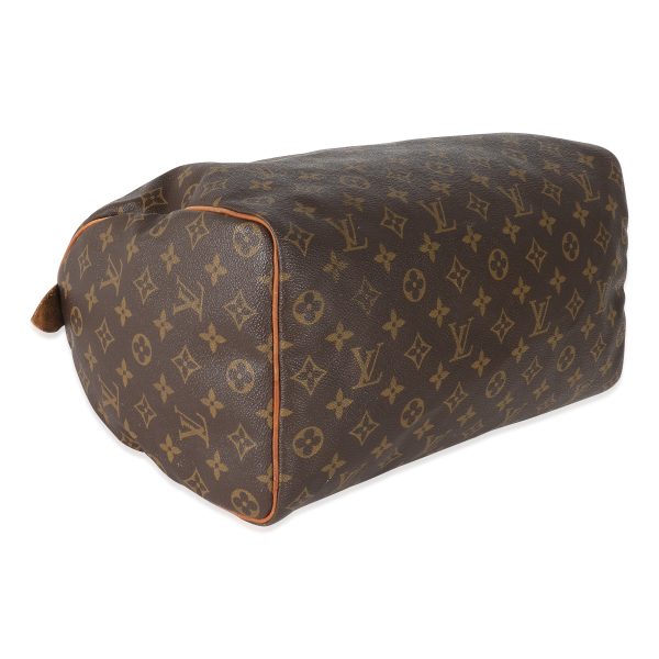 134633 clasp b1a533f7 4199 4a6c 920e 8d5b3a94ff15 Louis Vuitton Monogram Canvas Speedy 35