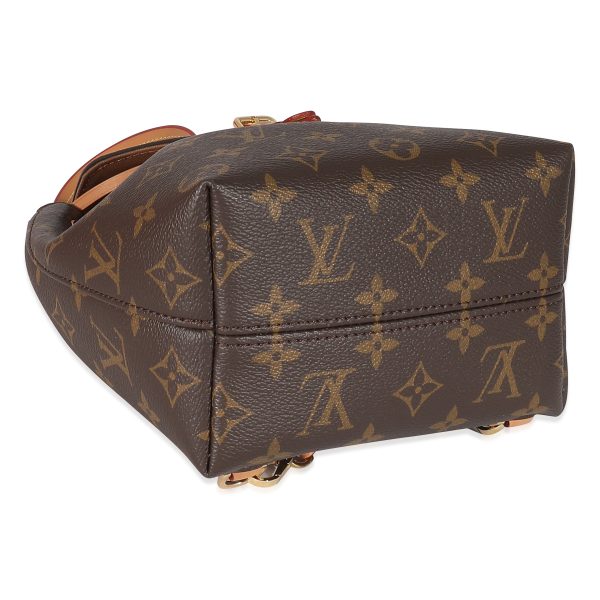 134933 clasp Louis Vuitton Monogram Canvas Montsouris BB