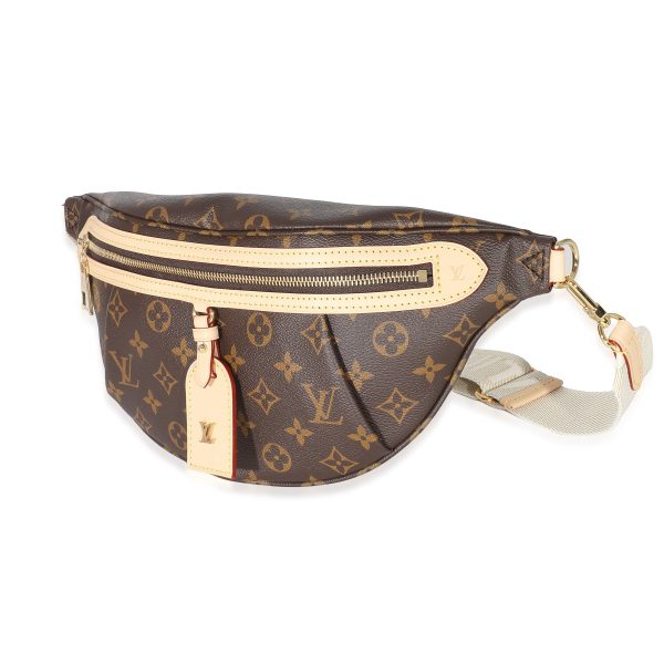 135127 sv 1697b635 6837 4a08 88de 108ceb92243a Louis Vuitton Monogram Highrise Bumbag