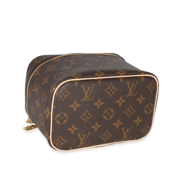 135184 clasp Louis Vuitton Monogram Canvas Nice Mini Toiletry Pouch