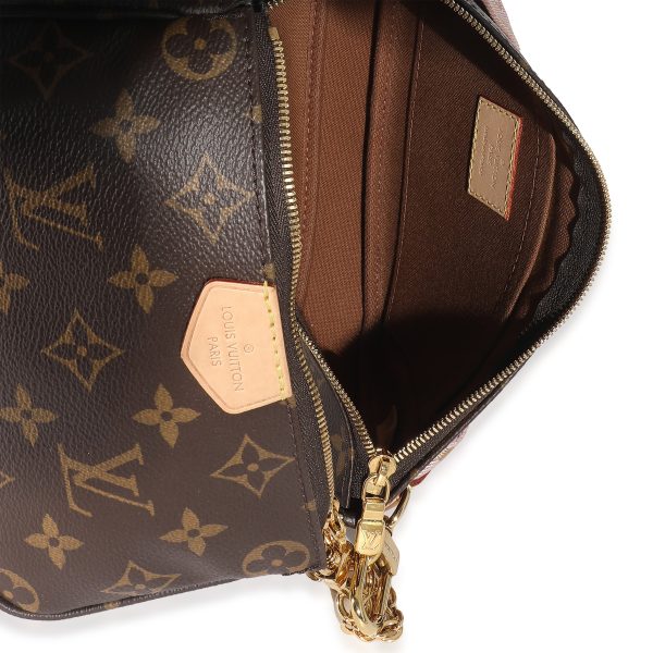 135365 clasp Louis Vuitton Rose Clair Monogram Canvas Multi Pochette Accessoires