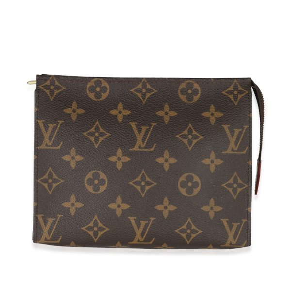 135416 fv cafc3c0d a4c4 4b67 954f ac36ba8c33ef Louis Vuitton Monogram Canvas Toiletry 19