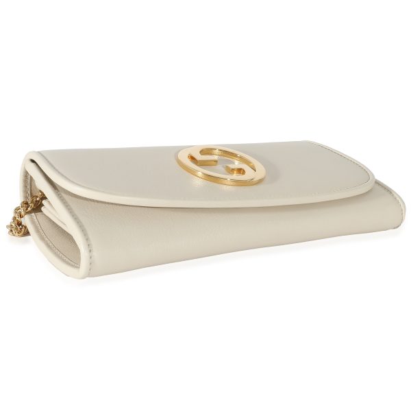 135435 av d621379b 8e81 43db a0a1 a074b254c130 Gucci White Leather Blondie Continental Chain Wallet