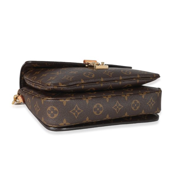 135474 bv b36b5b35 23e7 4217 8d69 64d1a3148990 Louis Vuitton Monogram Canvas Pochette Metis