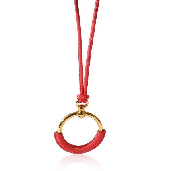 135835 fv Hermès Petite Loop Leather Gold Plated Pendant