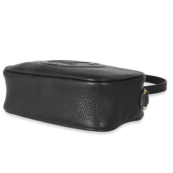 135875 clasp Gucci Black Pebbled Calfskin Mini Soho Disco Bag