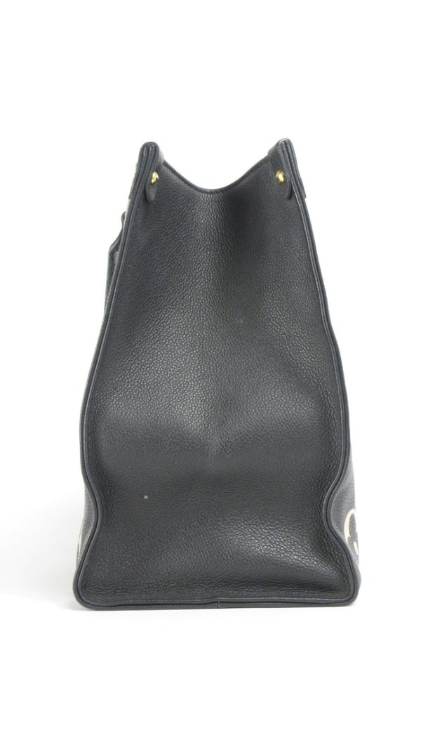 2 Louis Vuitton Onthego Bicolor MM Empreinte Leather Beige Black