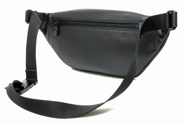 2 Louis Vuitton Shadow Discover Waist Bag Body Bag Waist Pouch