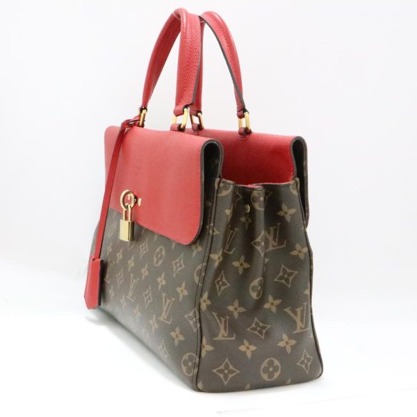 3 Louis Vuitton Venus shoulder bag monogram leather