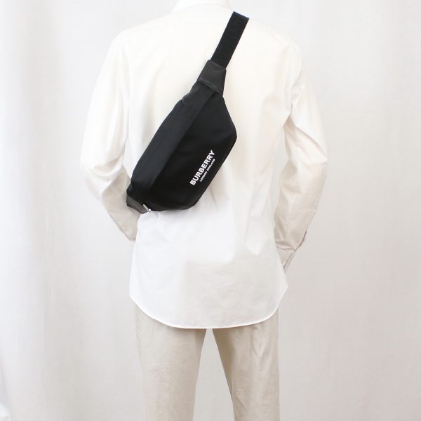 5 Burberry Body Bag Belt Bag Waist Bag Black