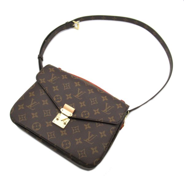 5 Louis Vuitton Pochette Metis Shoulder Bag Brown