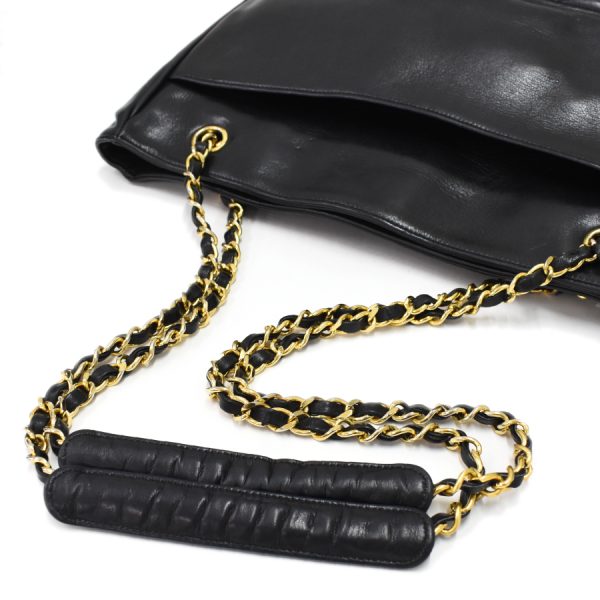 5000065884102495 7 Chanel Chain Shoulder Tote Bag Matelasse Leather Black Gold Hardware