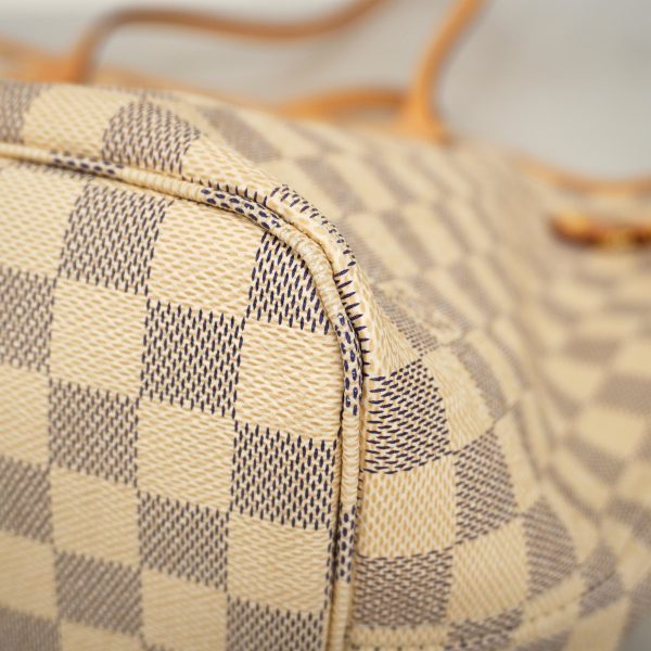 6 Louis Vuitton Rose Neverfull MM