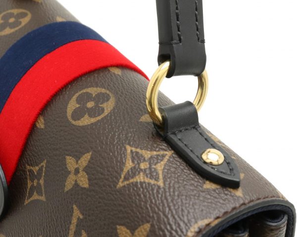 6 Louis Vuitton Georges BB Crossbody Marine Sleaze