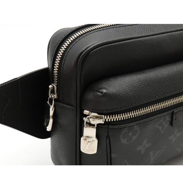 6 Louis Vuitton Taigarama Eclipse Outdoor Waist Bag Body Noir