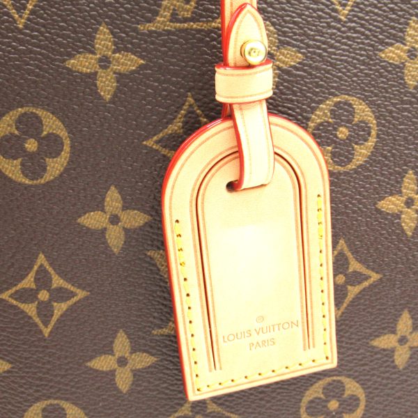 8 Louis Vuitton Grand Palais MM Shoulder Bag Brown