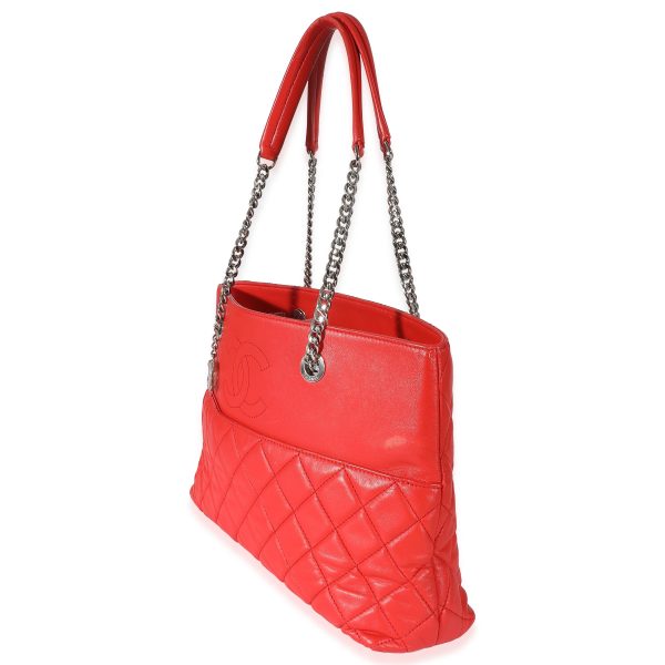 z134323 sv Chanel Red Lambskin CC Front Pocket Chain Tote