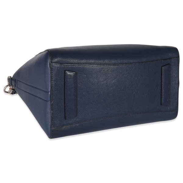 z134363 clasp 10c42f25 8720 4bee be8b 16ca3f20a8dc Givenchy Navy Blue Grained Leather Medium Antigona Bag