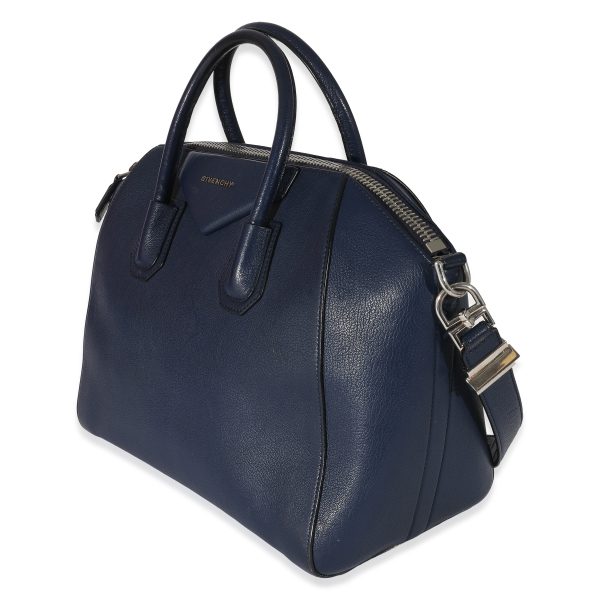 z134363 sv 88b379ba f867 43af 8551 e5bf6ed8e105 Givenchy Navy Blue Grained Leather Medium Antigona Bag