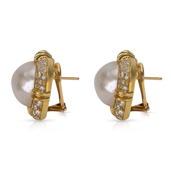 025134 sv Makur Diamond Mabe Pearl Earrings in 18KT Yellow Gold 200 ctw