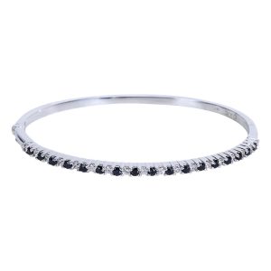 Round Diamond Sapphire Bangle Bracelet in 14K White Gold 170 CTW Bottega Veneta Leather Intrecciato Long Wallet Bordeaux