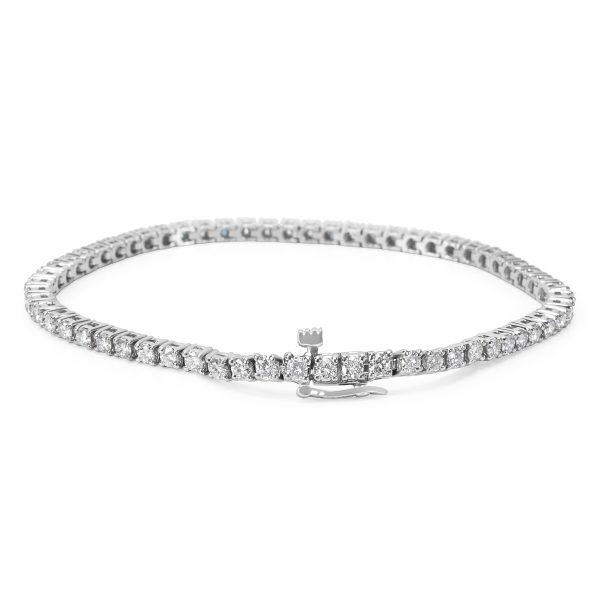 041116 sv 2d88e664 a99d 41f6 9f79 98a4dafdc4ab Diamond Tennis Bracelet in 14k White Gold 311 CTW