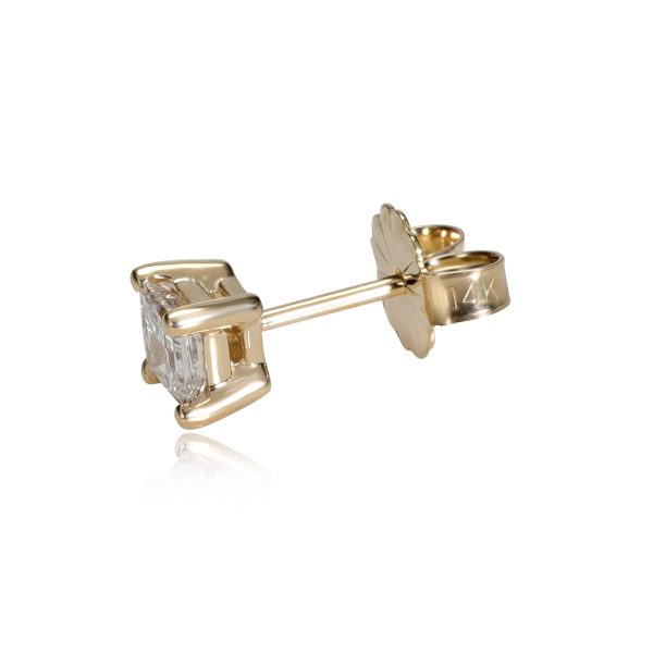 062418 sv cc190428 196c 4bc1 9733 899a917c6efc GIA Certified Princess Cut Single Stud in 14KT Yellow Gold D SI1 031 Ct