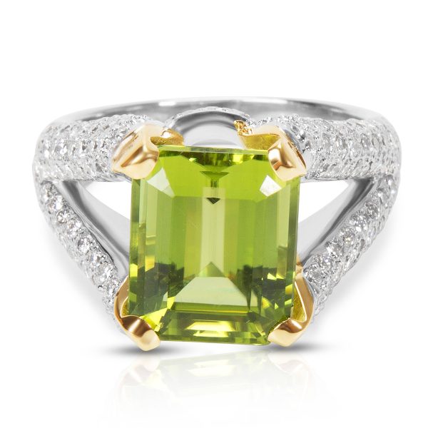 Gemma by WP Diamonds Peridot and Diamond Ring in 18K White Gold 150 CTW