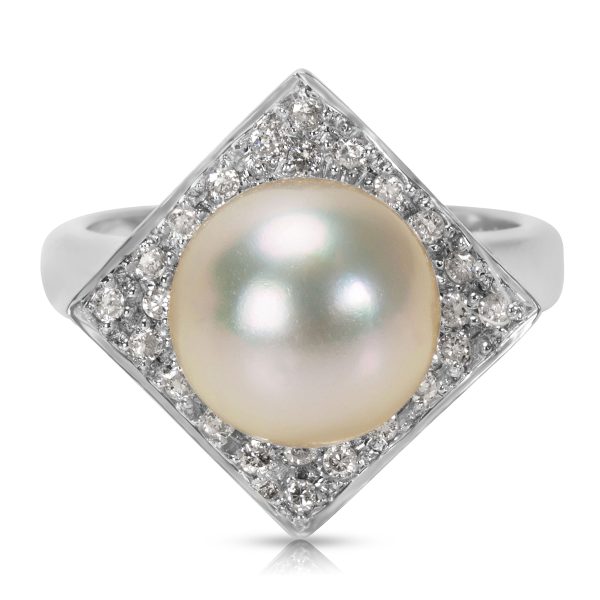 WP Pearl Diamond Cocktail Ring in 18K White Gold 025 CTW