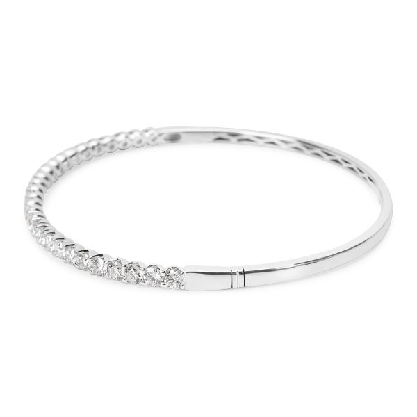 079586 sv 7d41cb18 ff9e 47ef 9eed f89a38085684 14k White Gold Prong Set Hinged Diamond Bangle Bracelet 250 Ctw