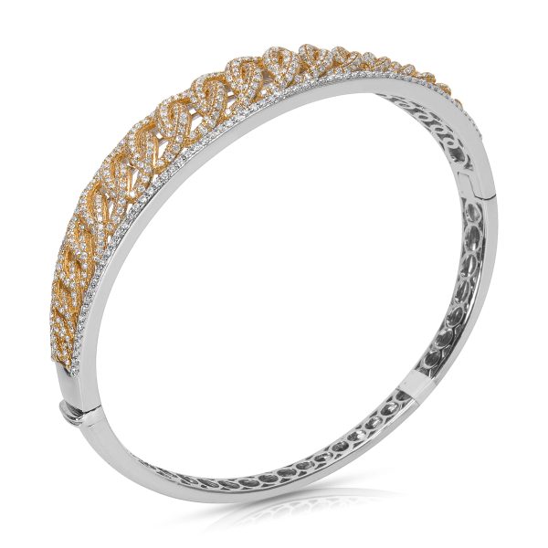 079605 pv 26ab4f67 b6ee 45fd a9f7 e9db05b779ab Interlocking Hinged diamond Bangle in 18KT Two Toned Gold 454 ctw